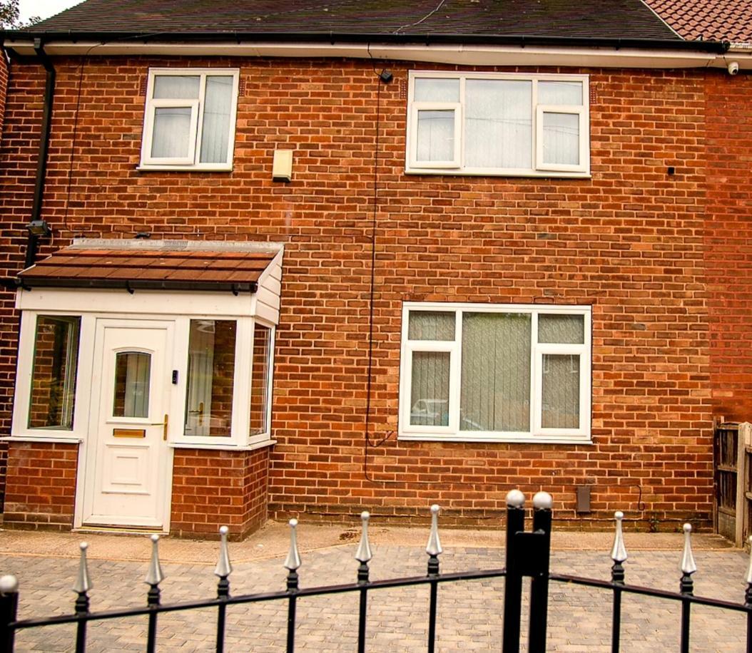 House Hundy Apartment Manchester Exterior photo